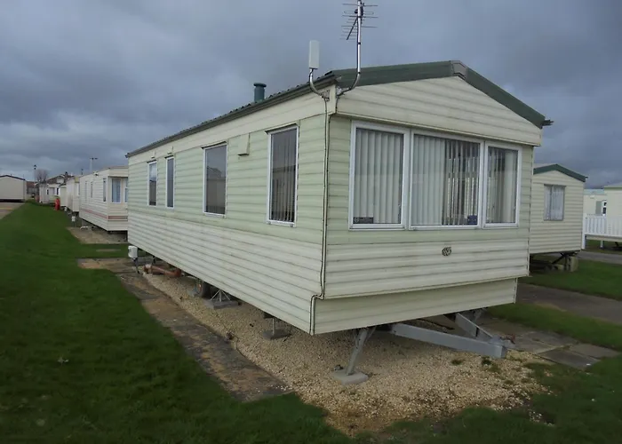 Sealands Ingoldmells Herald 6 Berth, Access To The Beach